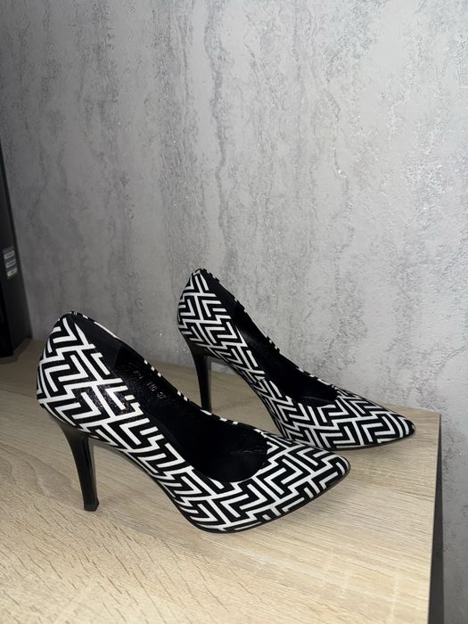 Туфли новые , 37 размер