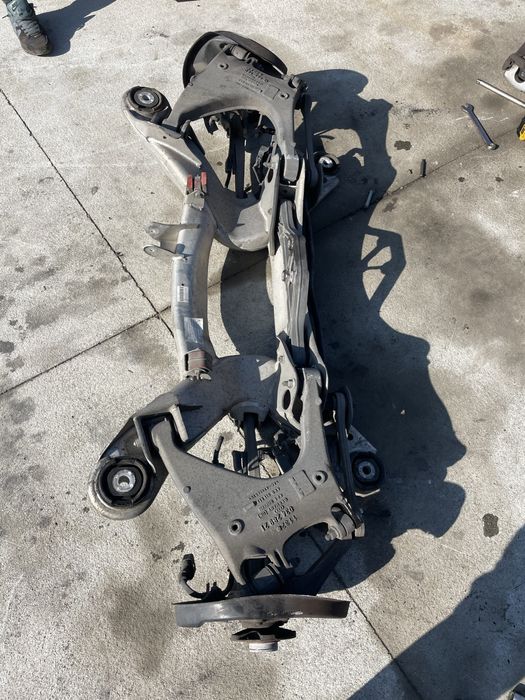 Punte spate Audo A8 d3 stare perfecta completa / brat fuzeta