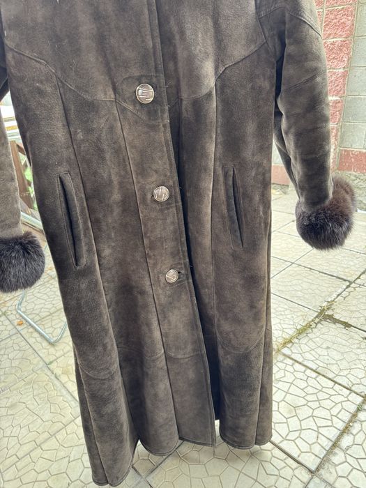 Продам женскую  дубленку