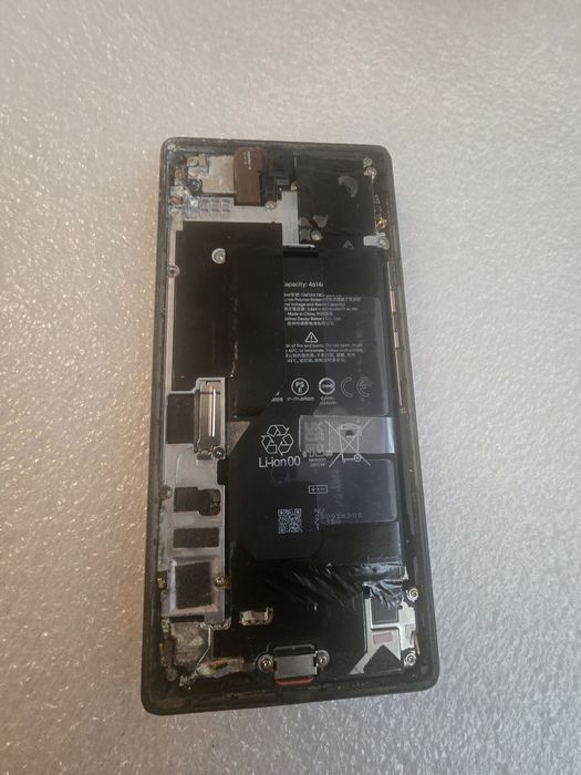 Pixel 6 за части