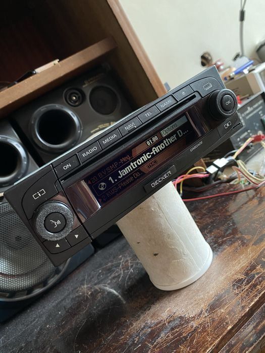 BECKER Cascade BE 7944 - ВИСОК КЛАС -Качествен авто плеър CD Навигация