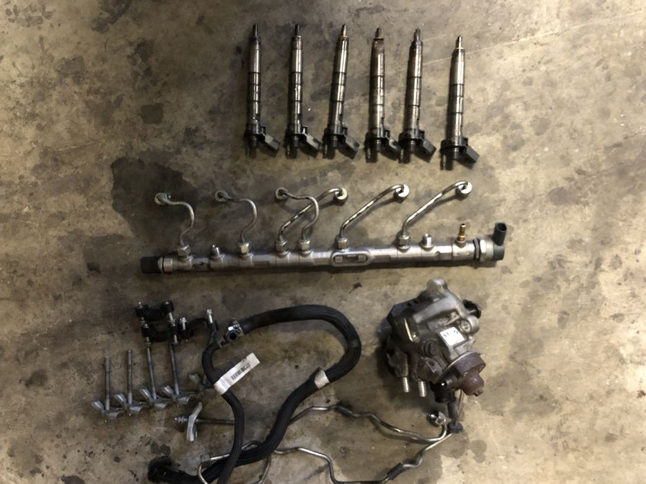 Дюзи/ помпа/ рейл БМВ М50д, 381кс (diuzi GNP bmw m50d)