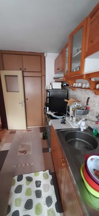 Дава се под наем Двустаен апартамент в Бургас, Център - 70 кв.м за 484.5 € - Снимка #2