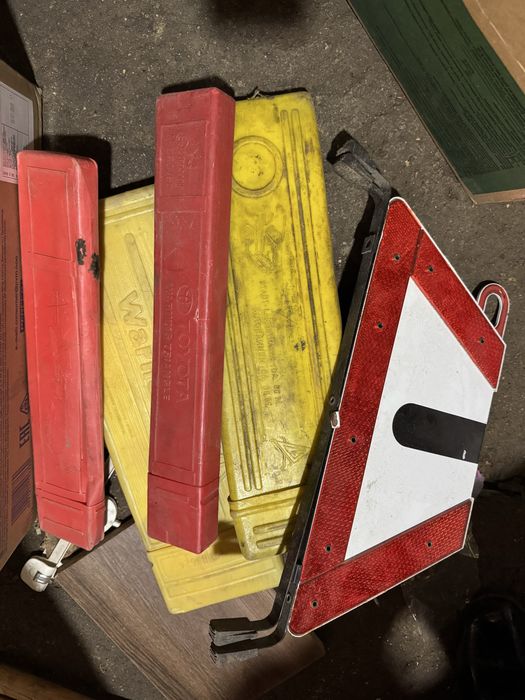 Огнетушители домкраты баллоники и многое