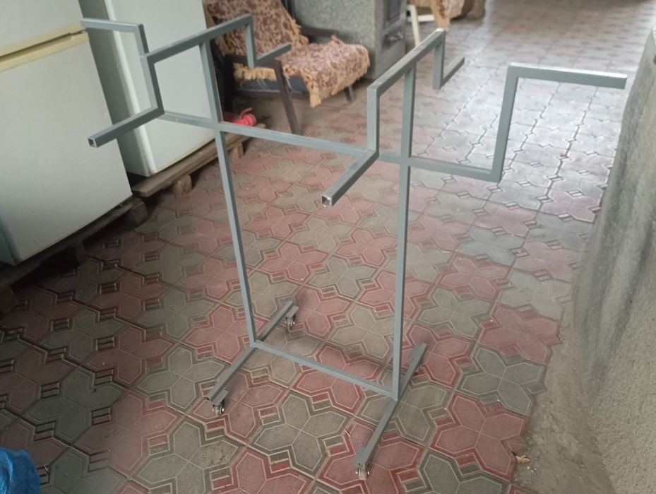 Вешалка для одежды