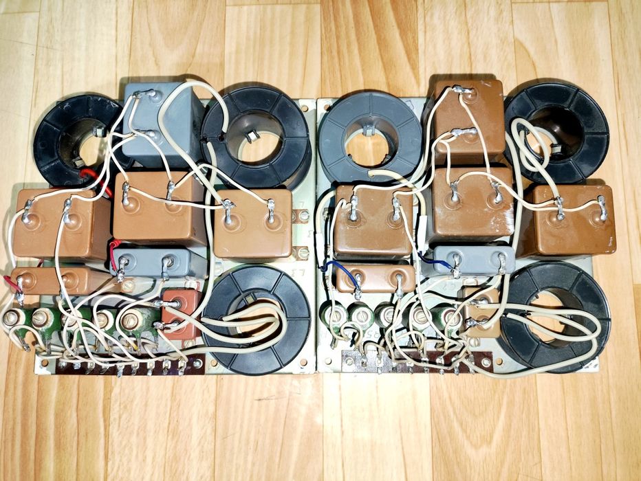 3х полосные фильтра НЧ, СЧ, ВЧ. От колонок S90