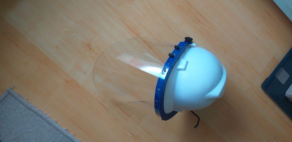 Casca protectie cu viziera Univet