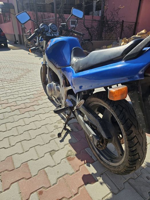 Motocicleta Suzuki gs 500E din 1993