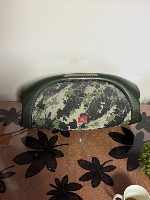 Boxa jbl  boombox 2   In perfecta stare de functionare