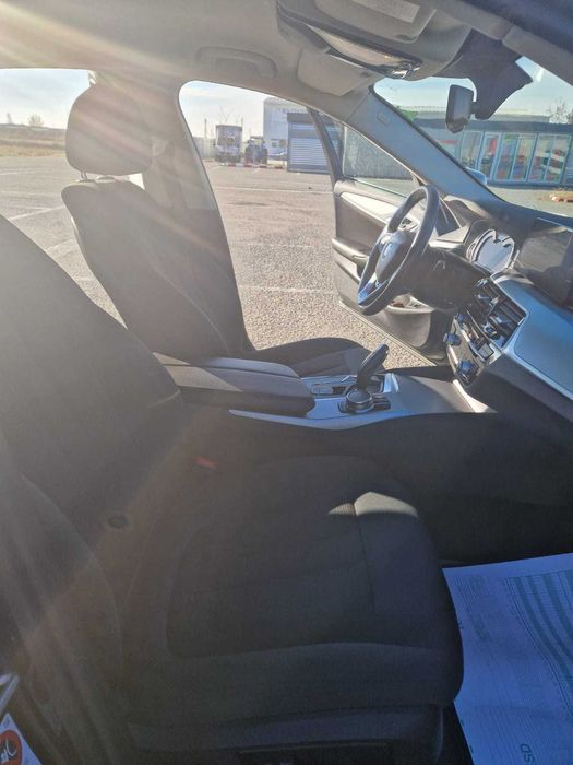 Vand BMW 520 D XDrive an fabricație 2017