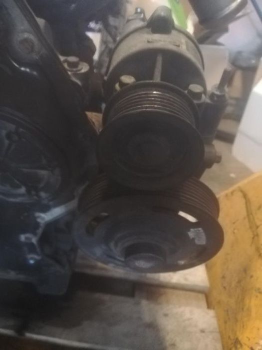 Pompa servodirectie ford transit 2.4 tdci euro 4 cod motor PHFA Jxfa p