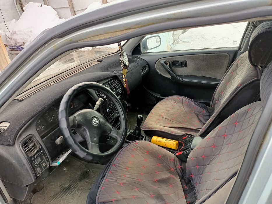 Продам срочна Ниссан примера