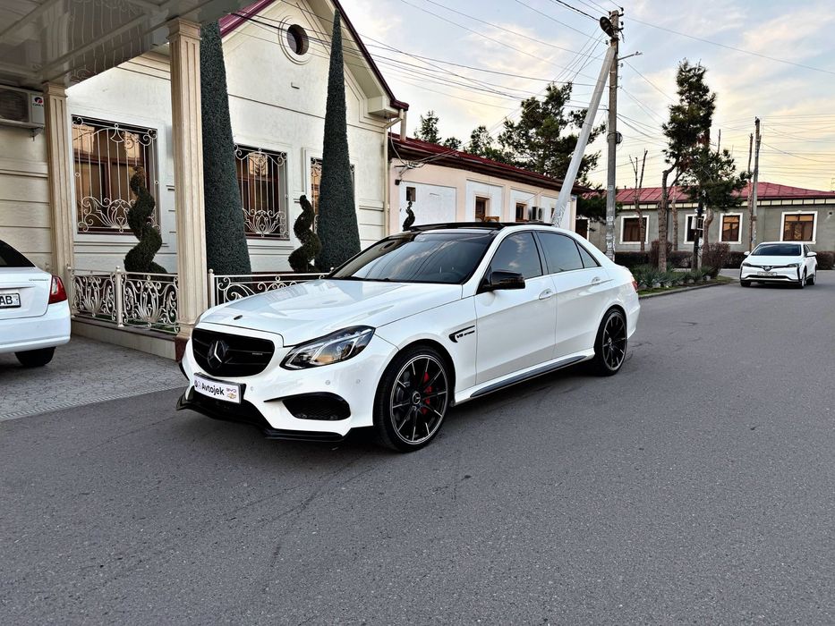 Аренда Mersedes AMG E63 Body Kit 2010 Официальный Состаяние Идеално