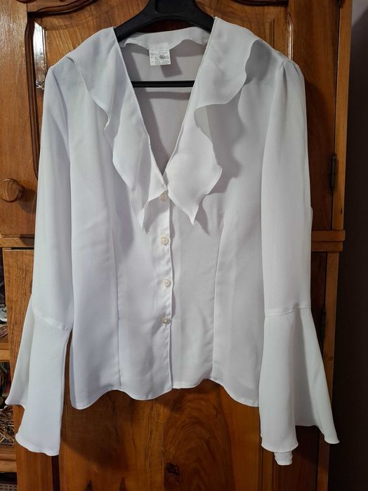Bluză albă elegantă din vâscoză, de vară, cu mâneci clopot, marimea S-M