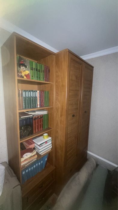 Продам шкаф