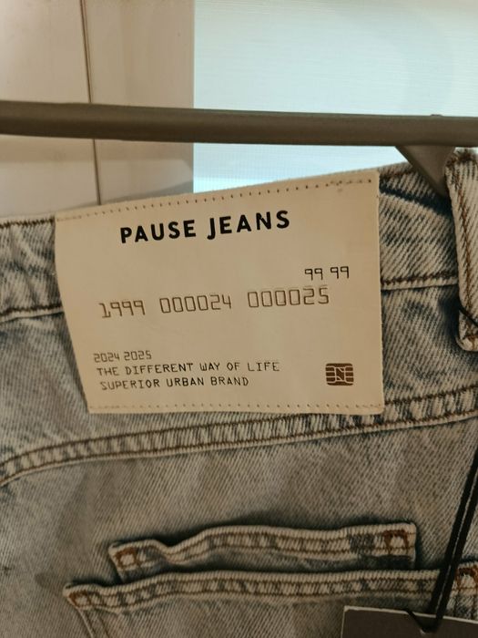 Продавам нови дънкш