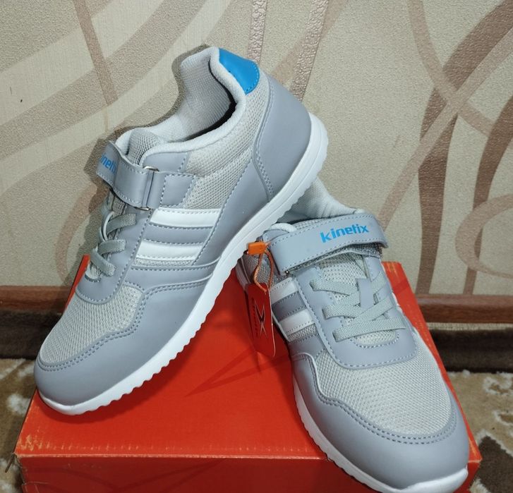 Подростковые кроссовки для мальчиков