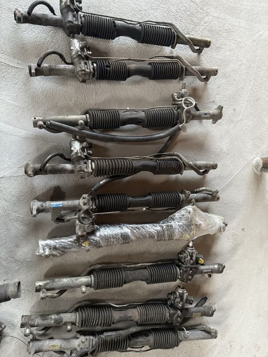 Продам на Ауди 100 с3 с4 рулевые рейки