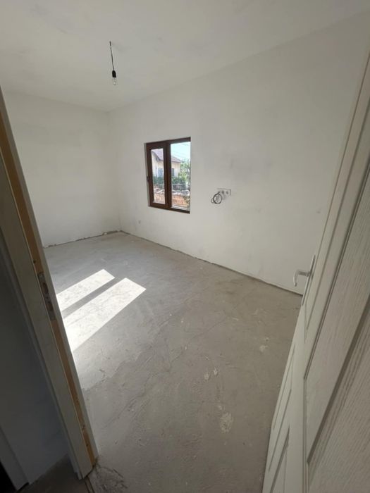 Продава се Къща в с. Пелишат, Област Плевен - 75 кв.м за 734 €/кв.м - Снимка #4