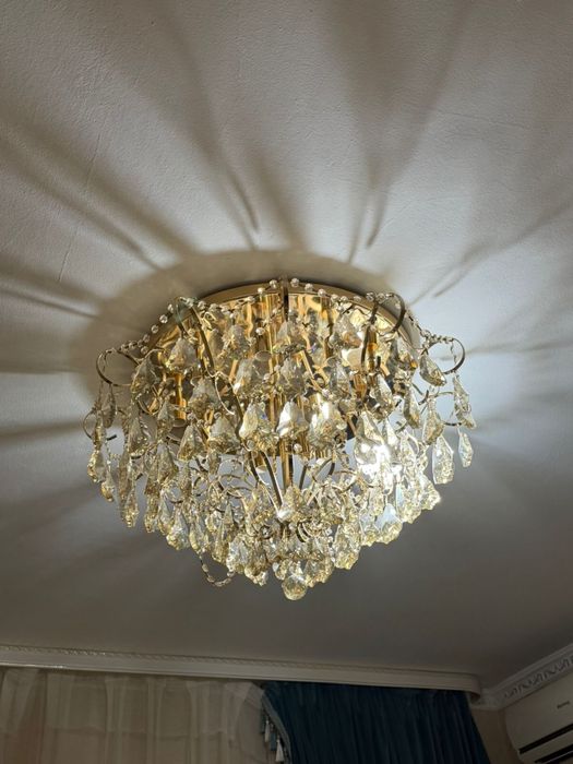 Люстра почти новые,