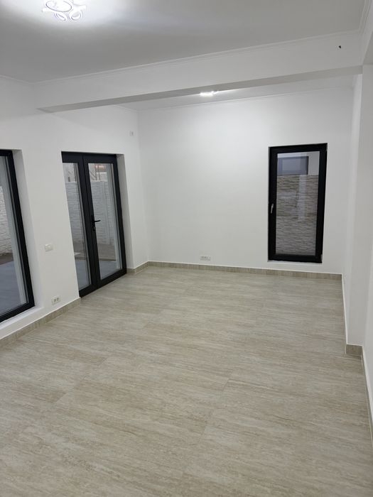 Case de vanzare 4 camere+pod buftea