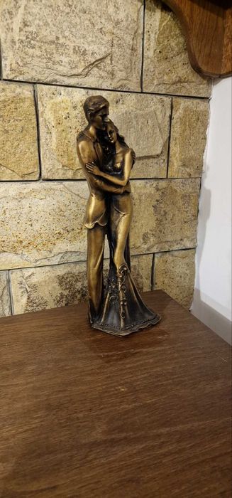 Статуетка „Двойка“