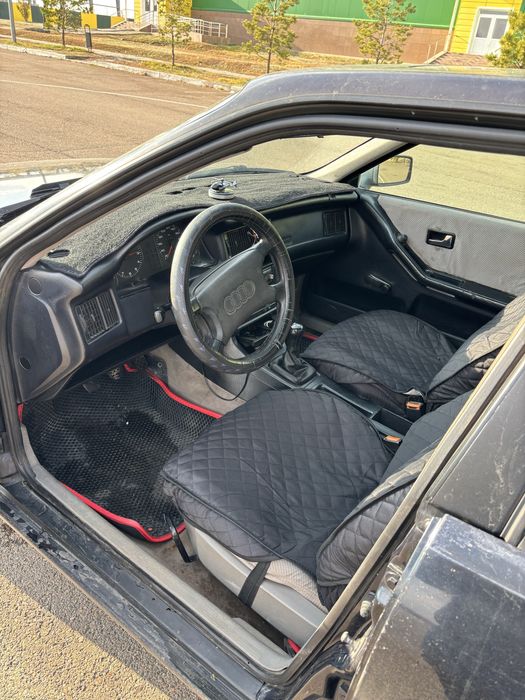 Ауди 80 В 4 1992 года