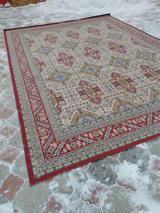 продаются ковры в отличном состоянии