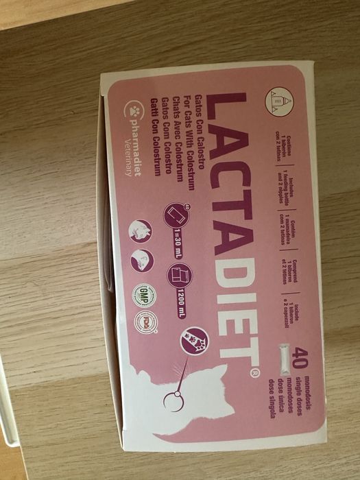 Vand lactadiet , lapte pentru pisoi