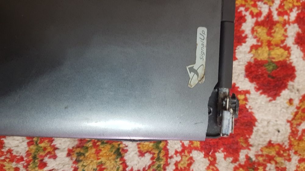 Nootbuk sotiladi 2006 yil  zapchastga narxiga acer