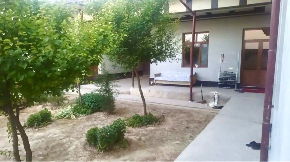 Хонадон (участка) баъзи жихозлари билан сотилади, Тошкент тумани