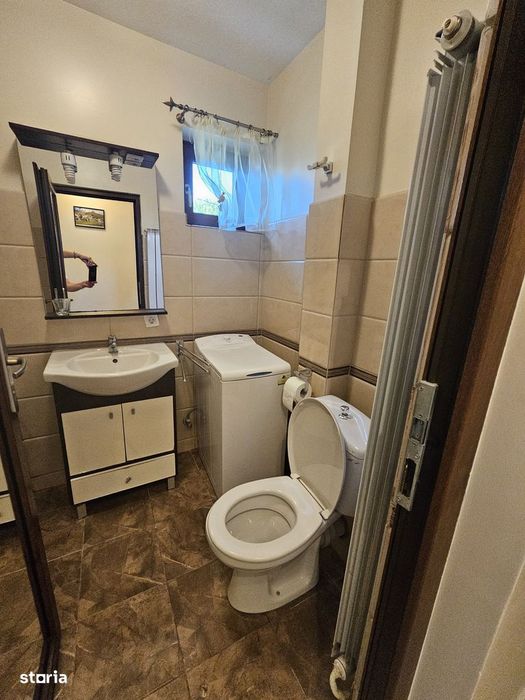 Apartament 3 camere în Copou, cu balcon