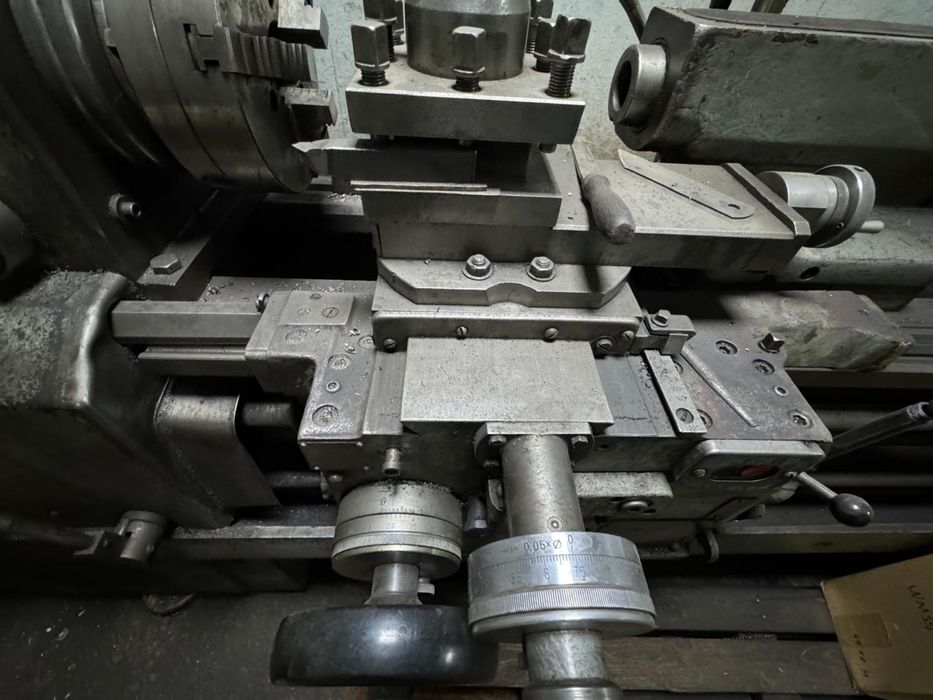 Продам токарный станок, 16к20, рмц 1500 мм