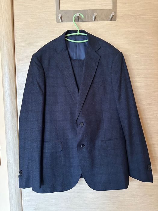 Нов мъжки син костюм с етикет DOPPELGÄNGER