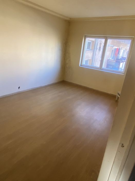 Apartament de vanzare.