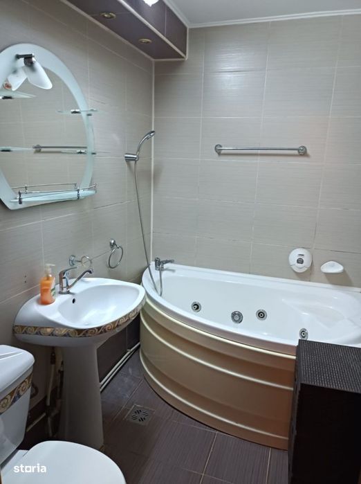 Apartament 3 camere Canta