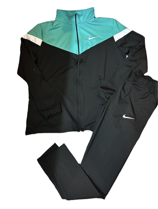 Дамски екип от полиамид ГИГАНТ 2XL, 3XL, 4XL, 5XL, 6XL