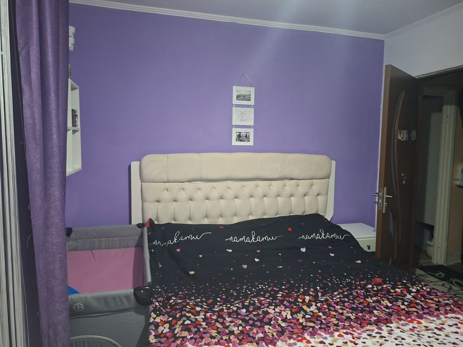 Vand apartament 3 camere