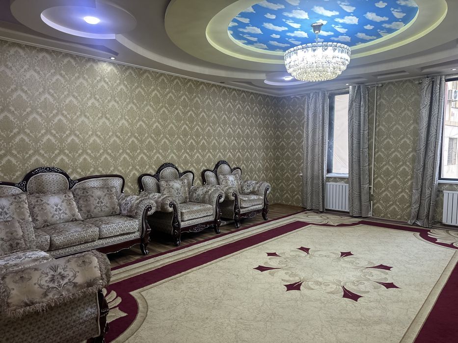 Сдаётся в аренду или продаются квартира.