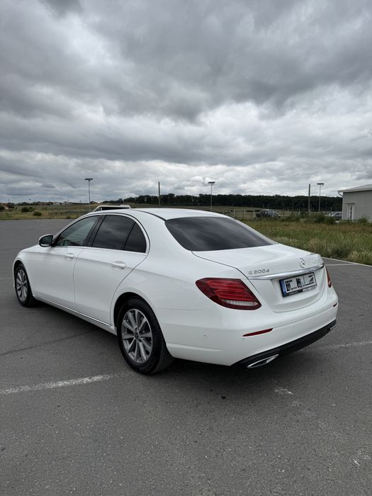 MERCEDES-BENZ E-Class 2018 — imagine 3