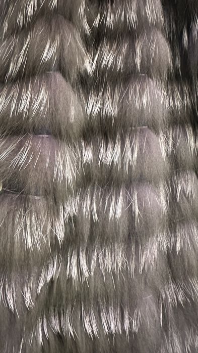 Продам шубу чернобурка