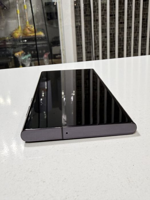 Samsung galaxy S22 Ultra zor holatda srochno 350$