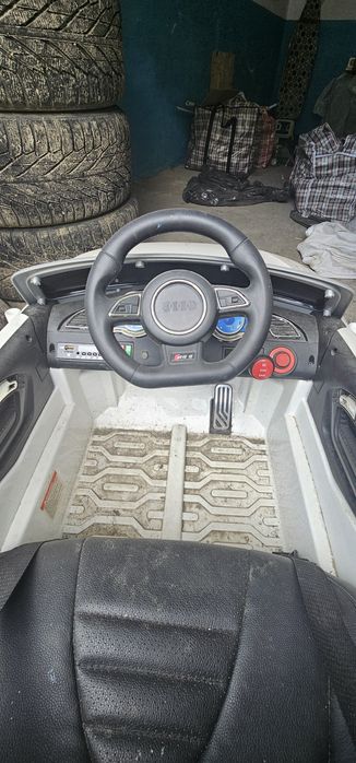 Продам детский электомобиль