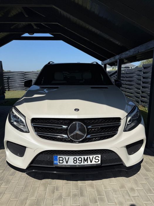 Mercedes-Benz GLE Mercedes-Benz GLE 350 AMG 4MATIC – 135.000 km Designo