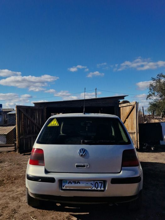Продам фольксваген гольф 4