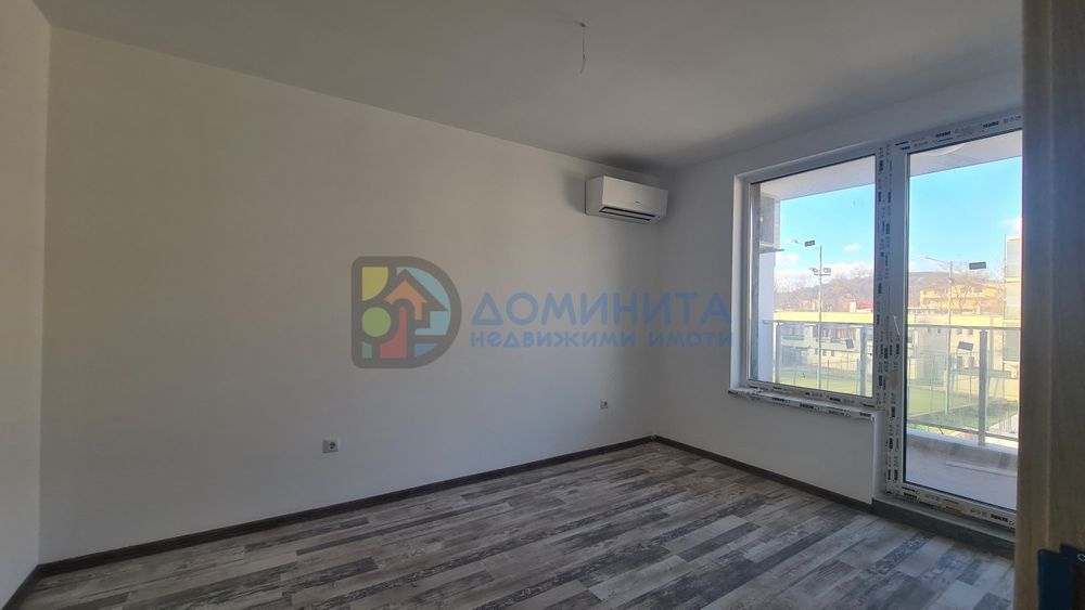 Продава се Двустаен апартамент в Приморско - 66 кв.м за 810 €/кв.м - Снимка #3