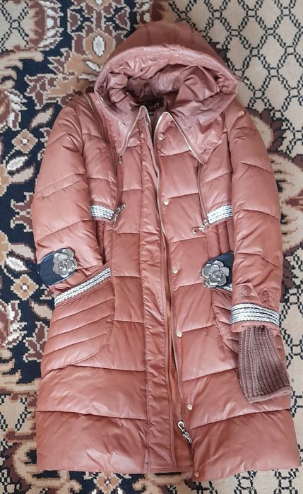 Продам     куртки