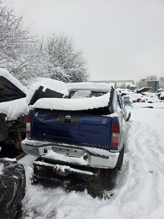 Nissan Navara D22 2.5Di 4x4 autoutilitara