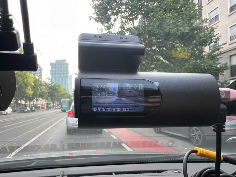 Camera auto GKU 4K+1080P față/spate cu card SD de 64GB, GPS WiFi 5GHz, cameră auto IPS de 1.5” cu monitorizare a parcării, vedere nocturnă superioară