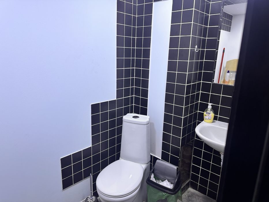 Дава се под наем Магазин в Русе, Център - 220 кв.м за 1296.42 € - Снимка #7